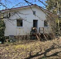 Provisionsfrei: Haus in Berlin-Lichtenrade mit Garten & Keller