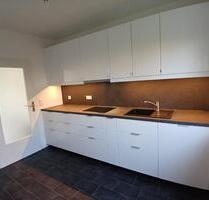 Helle 4-ZKB, neue Küche, XXL-Terrasse, zentral gelegen - Lemgo