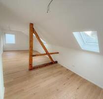 Stilvolle 4-Zimmer Dachgeschosswohnung im Herzen Nagolds