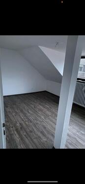 Foto - 2 Zimmer Dachgeschoßwohnung zur Miete in Wuppertal