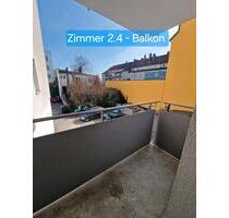 WG Zimmer mit Balkon direkt am Bahnhof - Bayreuth City