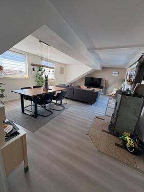Foto - Charmante 3 Zimmer Wohnung - 800,00&nbsp;EUR Kaltmiete, ca.&nbsp; 84,00&nbsp;m&sup2;