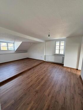 Foto - 115 m² Altbau-DG-Wohnung Oberlahnstein Zentrum