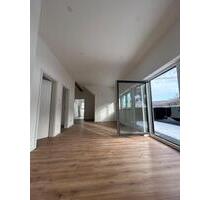 Architektur-Highlight im Neubau, 2 Balkone, 3m Deckenhöhe - Blaubeuren