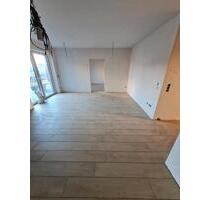 Helle neue Wohnung mit Terrasse und Carport - Großefehn