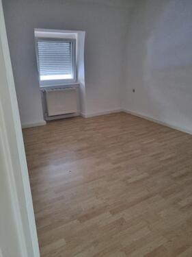 Foto - Helle 3 ZKB Wohnung zu Vermieten ab Sofort