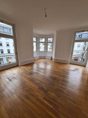 Foto - Bornheim* Büro in Altbauwohnung auf 6 Zimmer