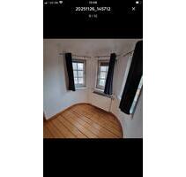 Altbauwohnung DG in Krefeld - 745,00 EUR Kaltmiete, ca.  68,00 m² in Krefeld (PLZ: 47804) Benrad