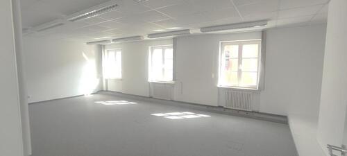 Foto - 42 m² Team- Mehrpersonenbüro Studio Beratung – Stadtplatz
