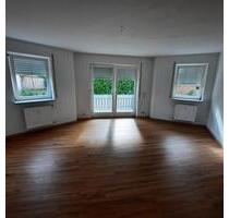 Schöne helle 2-Zimmer-Wohnung, 62qm, Balkon, EKB,Bad Staffelstein