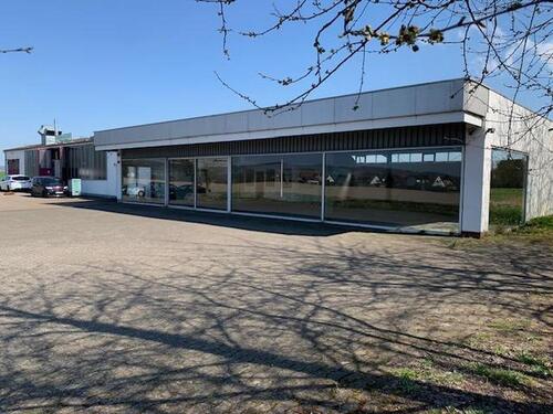 Foto - Gewerbehalle, Lagerhalle, zu vermieten.