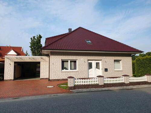 Foto - Einfamilienhaus in Jever - 495.000,00 EUR Kaufpreis,