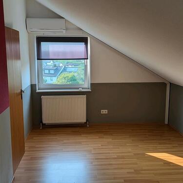 Foto - 6qm Raum vermieten - 100,00 EUR Kaltmiete,