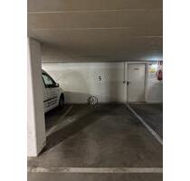 Tiefgaragenstellplatz - 100,00 EUR Miete, in Augsburg (PLZ: 86161) Universitätsviertel