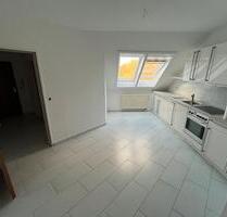 Große Dachgeschosswohnung in Schwerin Krebsförden