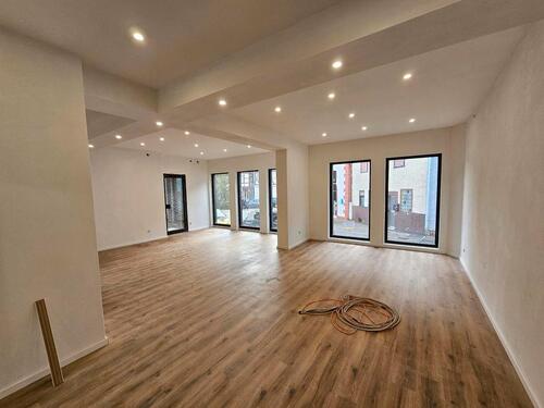 Foto - Kernsarnierte, Gewerbefläche am Marktplatz 95m² + optional 50m²