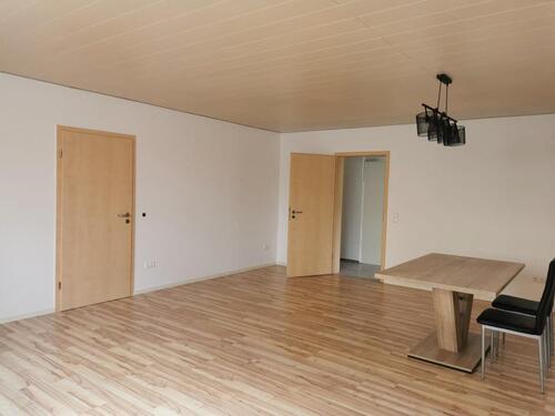 Foto - Erdgeschoßwohnung in Albersweiler zur Miete