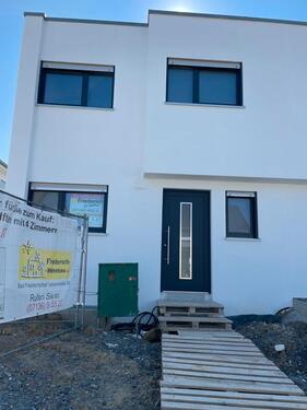 Foto - Doppelhaushälfte in Bad Friedrichshall zum Selbstausbau