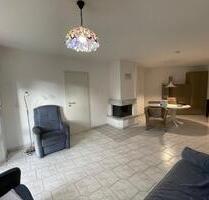 Renov. 2 Zi.WHG. EG. zentrale Lage, mit Garten+Tiefgge-Pl.,Fahrst - Schwalbach am Taunus