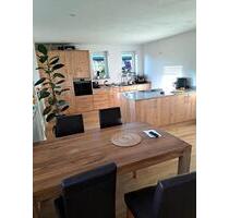 Schöne Stadtwohnung mit Einbauküche - Regen