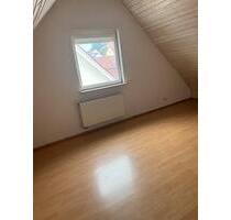 2 Zimmerwohnung zu vermieten - 1.000,00&nbsp;EUR Kaltmiete, ca.&nbsp; 60,00&nbsp;m&sup2; in Neuffen (PLZ: 72639)