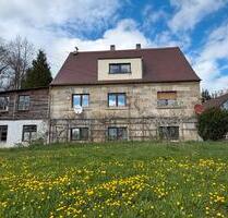 Haus mit großem Grundstück zu verkaufen - Creußen
