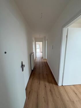 Foto - 3-Zimmer-Dachgeschoss-Wohnung – Erstbezug nach Kernsanierung