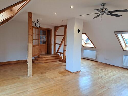 Foto - 7 Zimmer Mehrfamilienhaus, Wohnhaus zum Kaufen in Jettingen-Scheppach