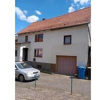 Sanierungsobjekt - 45.000,00&nbsp;EUR Kaufpreis, ca.&nbsp; 90,00&nbsp;m&sup2; in Jesberg (PLZ: 34632)