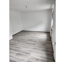 Schöne 2-Zimmer-Wohnung mit Balkon in Ispringen - Pforzheim Nordstadt