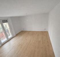 3 Zimmer, Einbauküche, Garten-Terrasse, neu renoviert - Frankfurt am Main Nordend West