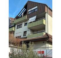 Provisionsfrei- Renovierte 2,5 Zimmer Wohnung - Esslingen am Neckar Oberesslingen