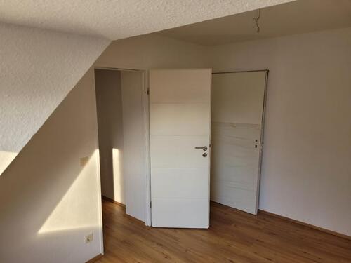 Foto - 42 qm Essen-Huttrop renoviert, hell,Parkett, Iso Gas-ZH Wasssertu