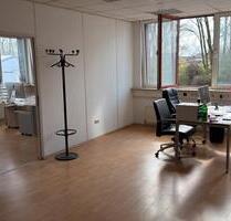 Büro Bürofläche 50qm 2 Räume mit Strom+Internet+Parkplatz - Flörsheim am Main