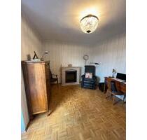 3-Zimmerwohnung mit Blick ins Grüne, zwei Balkone, Einbauküche - Düsseldorf Stadtbezirk 8