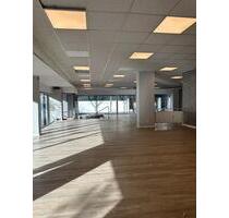 Ladenlokal, Eckernförde, Kieler Straße 77