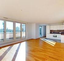 Stilvolle 2-Zimmer-Wohnung mit großzügigem Balkon - Frankfurt am Main Nord-Ost