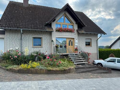 Foto - Schönes und gepflegtes Einfamilienhaus in schöner Lage