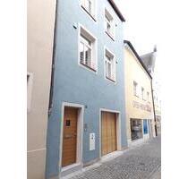 Wohnung 2OG -Altbausaniert - 840,00&nbsp;EUR Kaltmiete, ca.&nbsp; 70,00&nbsp;m&sup2; in Straubing (PLZ: 94315)
