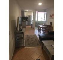 Möblierte 2-Zimmer-Wohnung mit Balkon - 80807 München