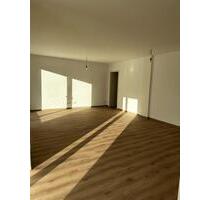 helle 3-Raum-Wohnung mit großer Terrasse an der Ostsee - Rostock Alt Bartelsdorf