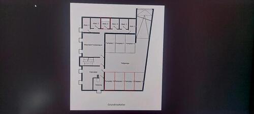Foto - Tiefgaragenstellplatz zu vermieten