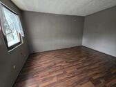 Foto - 3-ZKB Wohnung in Ludweiler mit großes überdachte Terrasse-