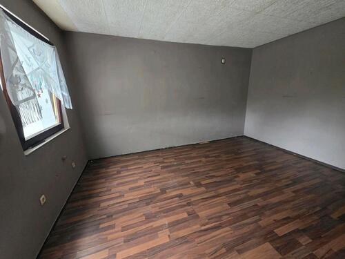 Foto - 3-ZKB Wohnung in Ludweiler mit großes überdachte Terrasse-