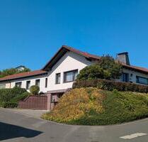 Großzügiger Bungalow in traumhafter Aussichtslage - Bad Laasphe