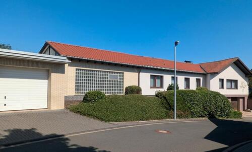 Foto - 7 Zimmer Bungalow zum Kaufen in Bad Laasphe
