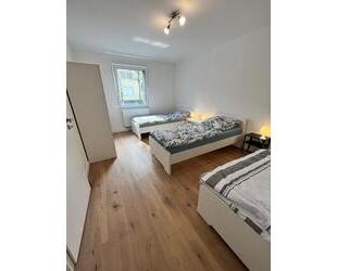 RUHRWEST Apartments, Monteurswohnung Ferienwohnung bis zu 10 Personen - Bottrop Boy