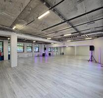 ​Heller Kursraum für Yoga, Pilates & Hebammen Bad Cannstatt - Stuttgart