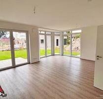 Top-Lage, Top-Ausstattung: Neubau-Doppelhaushälfte mit Einbauküche in Friesoythe!