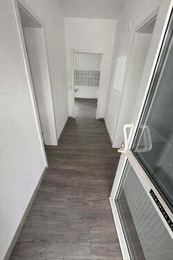 Foto - Wohnung im Obergeschoss 92,7m2 - 700,00&nbsp;EUR Kaltmiete, ca.&nbsp; 92,70&nbsp;m&sup2;